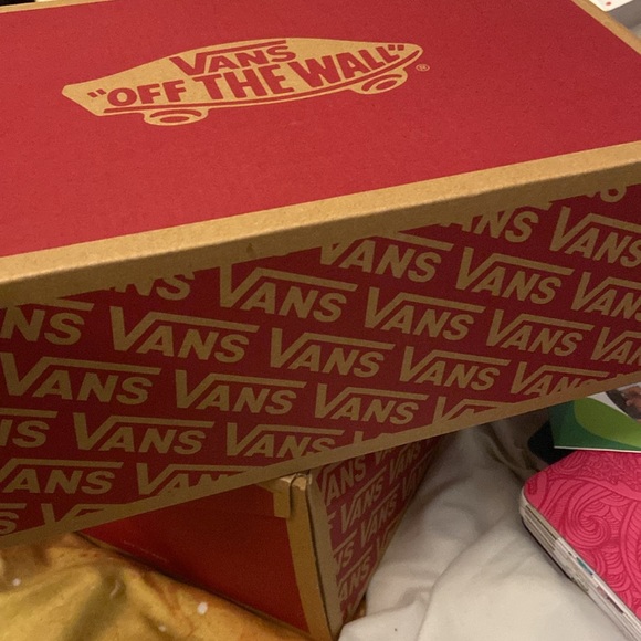 NWT VANS Knu Skool Metallic Silver/grey sneakers - Picture 9 of 9